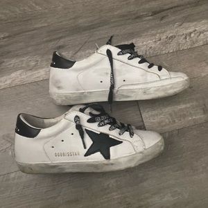 White distressed Golden Goose sneakers